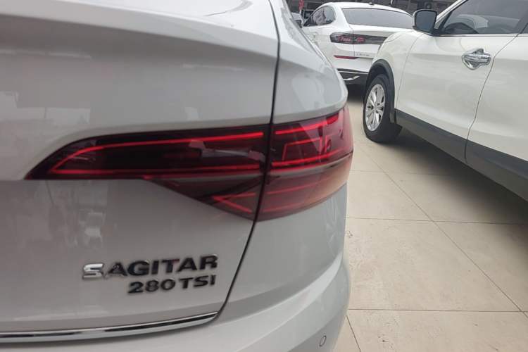 Used Volkswagen Sagitar 2021 280TSI DSG Excellence Edition Exterior 3