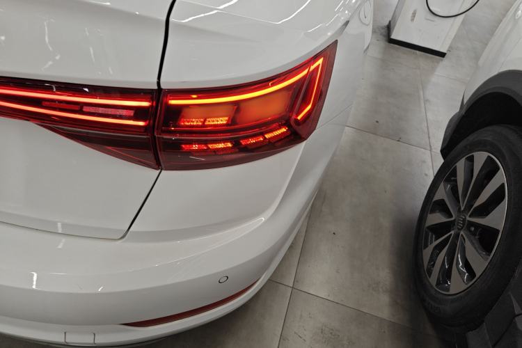 Used Volkswagen Sagitar 2021 200TSI DSG Comfort Connect Edition Exterior 3