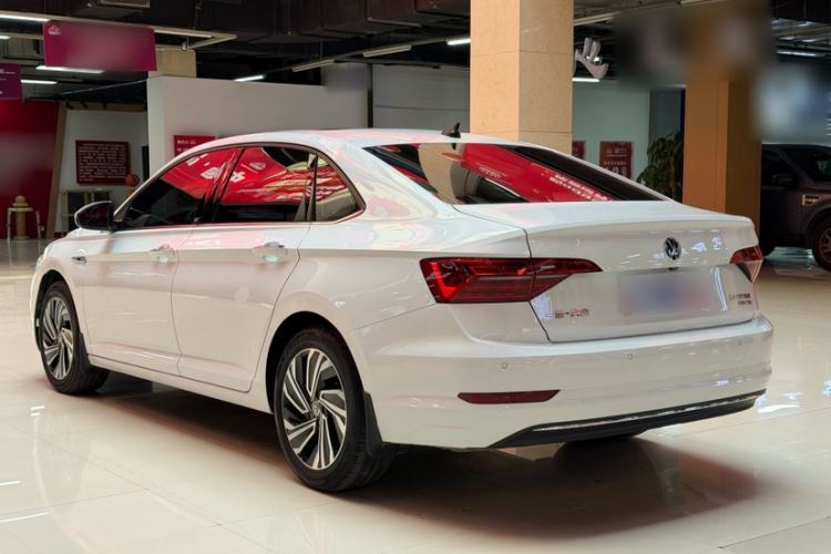 Used Volkswagen Sagitar 2021 280TSI DSG 30th Anniversary Edition Exterior 4