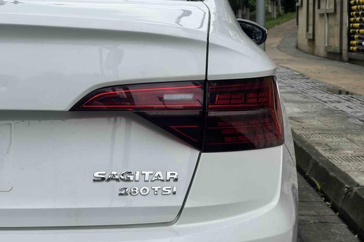 Used Volkswagen Sagitar 2021 280TSI DSG Comfort Connect Edition Exterior 5