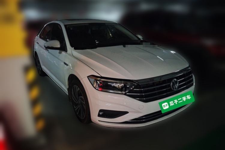 Used Volkswagen Sagitar 2021 280TSI DSG Excellence Edition Front Right 45 Deg