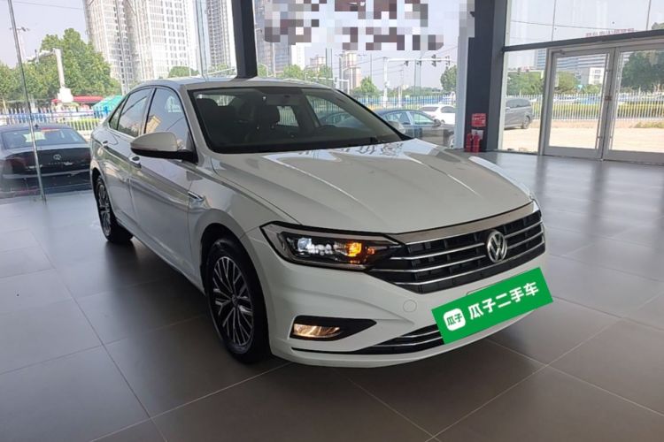 Used Volkswagen Sagitar 2021 280TSI DSG Comfort Connect Edition Front Right 45 Deg