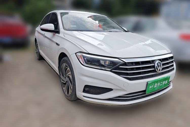 Used Volkswagen Sagitar 2021 280TSI DSG 30th Anniversary Edition Front Right 45 Deg