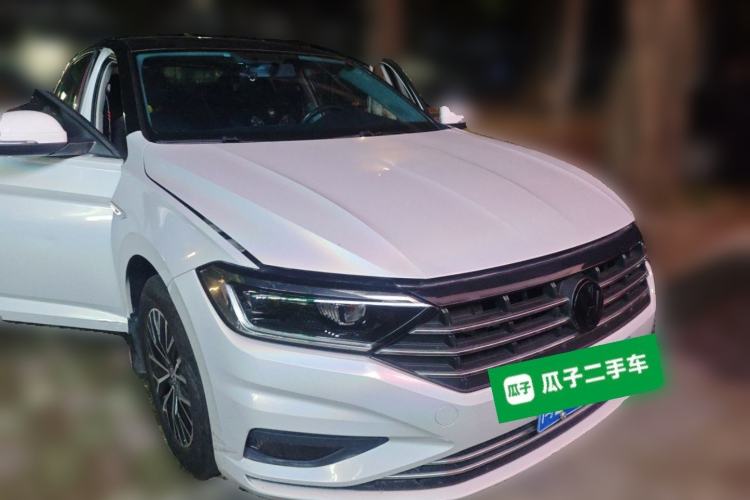 Used Volkswagen Sagitar 2021 200TSI DSG Comfort Connect Edition Front Right 45 Deg