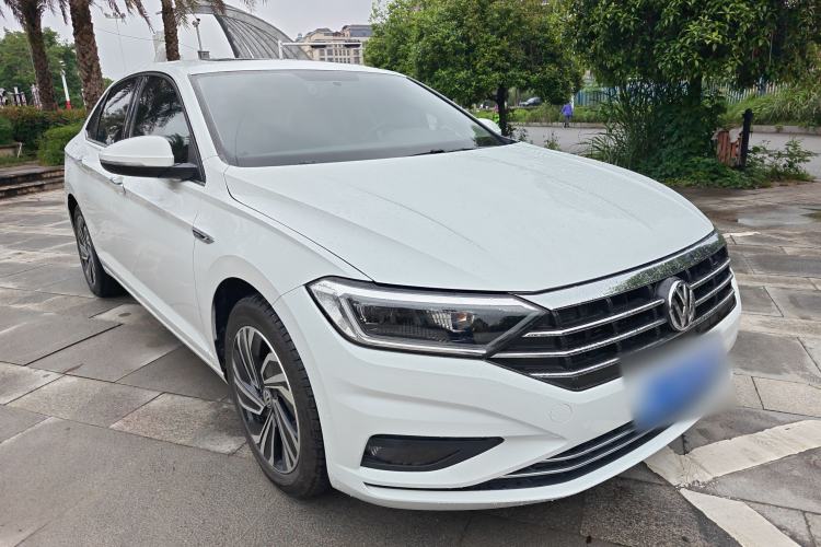 Used Volkswagen Sagitar 2021 280TSI DSG Excellence Edition Front Right 45 Deg