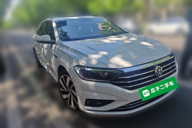 Used Volkswagen Sagitar 2021 280TSI DSG Excellence Edition Front Right 45 Deg
