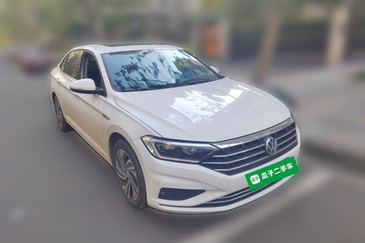 Used Volkswagen Sagitar 2021 280TSI DSG Excellence Edition Front Right 45 Deg