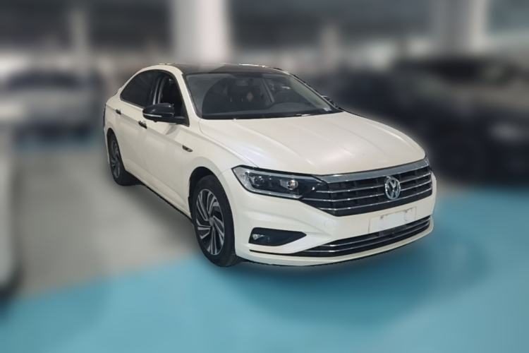 Used Volkswagen Sagitar 2021 280TSI DSG Excellence Edition Front Right 45 Deg