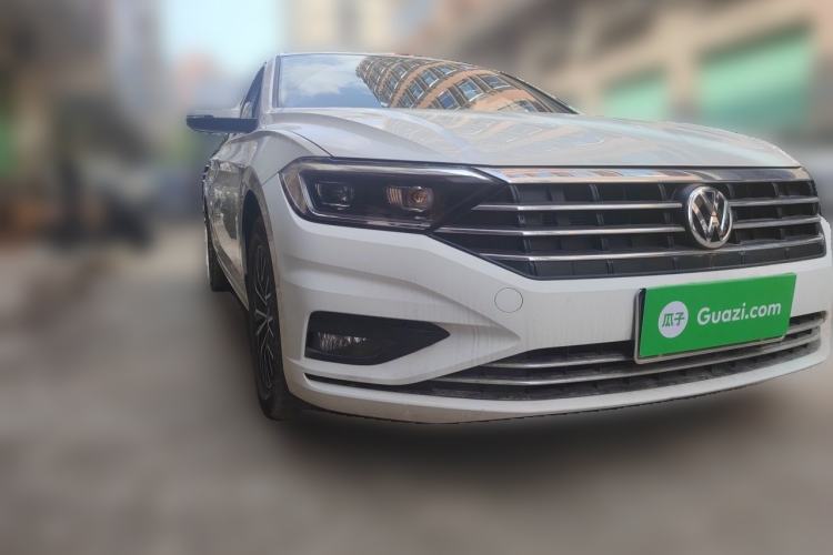 Used Volkswagen Sagitar 2021 200TSI DSG Comfort Connect Edition Front Right 45 Deg