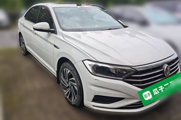 Used Volkswagen Sagitar 2021 280TSI DSG Excellence Edition Front Right 45 Deg