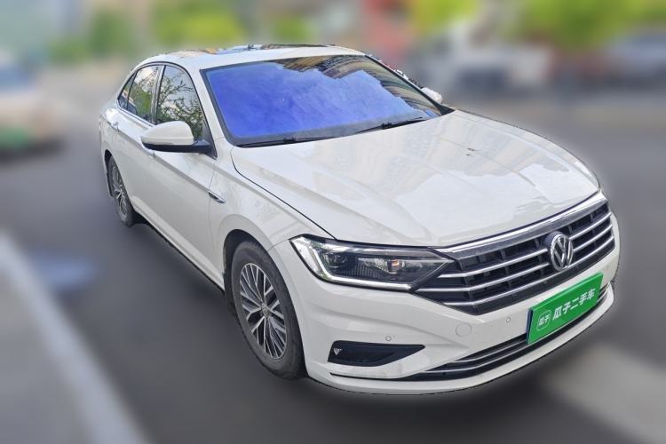 Used Volkswagen Sagitar 2021 280TSI DSG Comfort Connect Edition Front Right 45 Deg