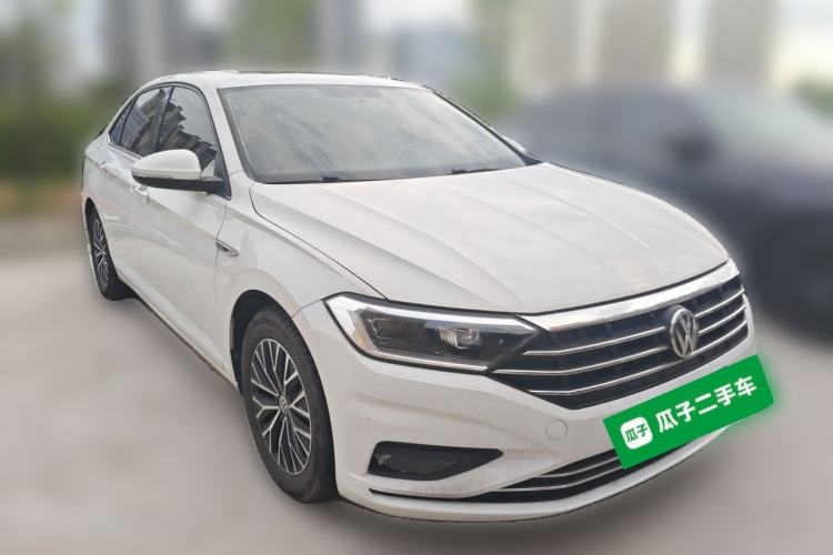 Used Volkswagen Sagitar 2021 280TSI DSG Comfort Connect Edition Front Right 45 Deg