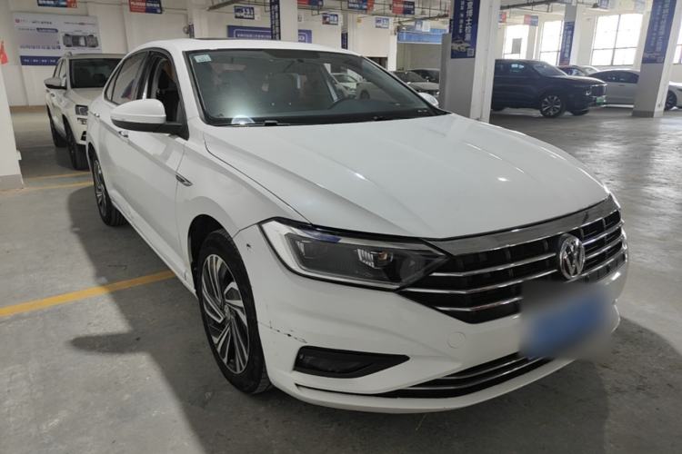 Used Volkswagen Sagitar 2021 280TSI DSG Excellence Edition Front Right 45 Deg
