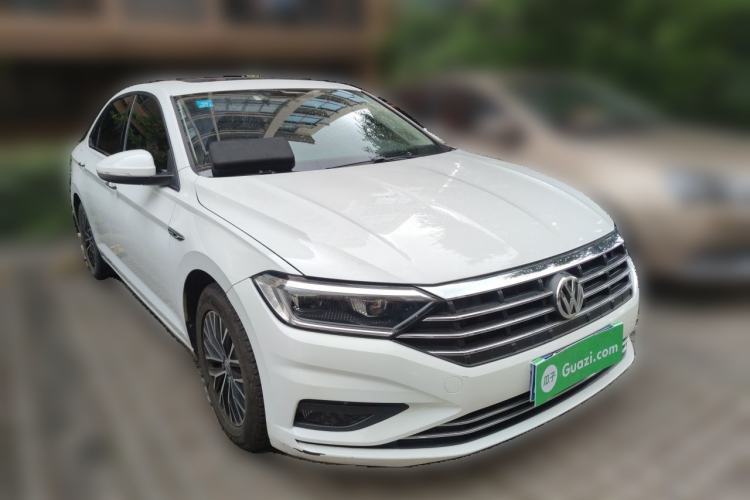 Used Volkswagen Sagitar 2021 280TSI DSG Comfort Connect Edition Front Right 45 Deg