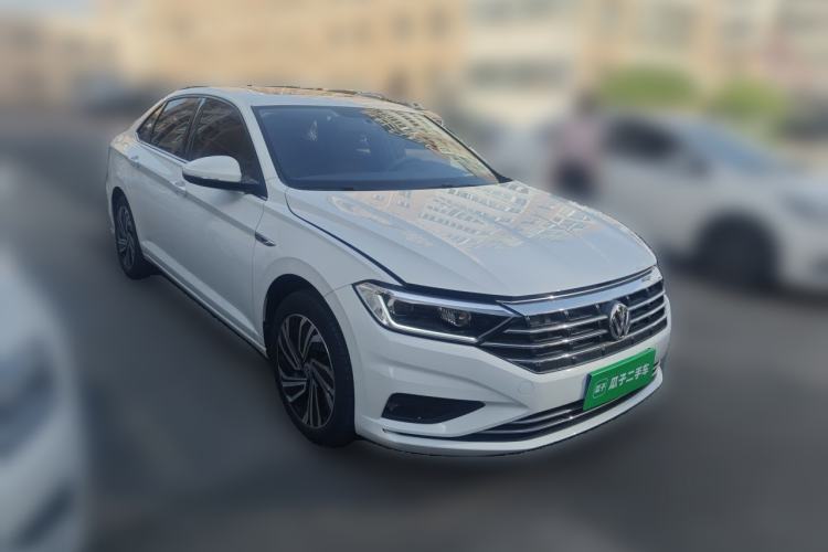 Used Volkswagen Sagitar 2021 280TSI DSG Excellence Edition Front Right 45 Deg