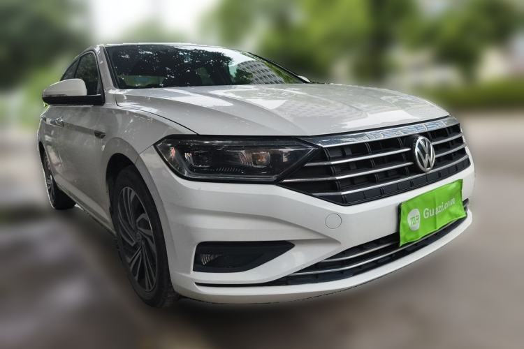 Used Volkswagen Sagitar 2021 280TSI DSG 30th Anniversary Edition Front Right 45 Deg