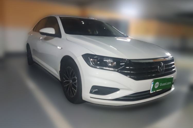 Used Volkswagen Sagitar 2021 280TSI DSG Comfort Connect Edition Front Right 45 Deg