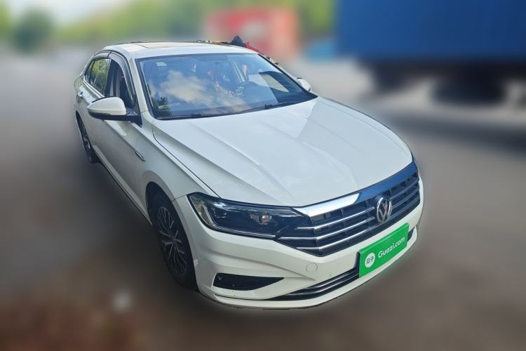 Used Volkswagen Sagitar 2021 280TSI DSG Comfort Connect Edition Front Right 45 Deg