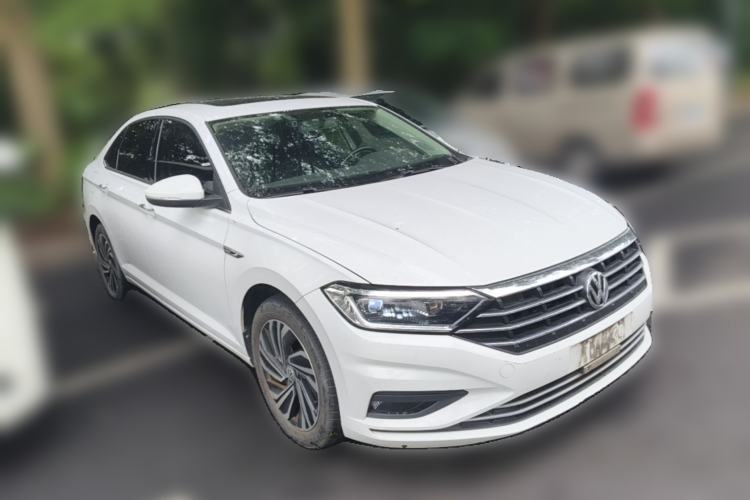 Used Volkswagen Sagitar 2021 200TSI DSG Excellence Edition Front Right 45 Deg