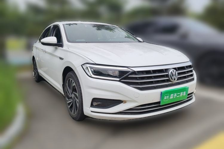 Used Volkswagen Sagitar 2021 280TSI DSG Excellence Edition Front Right 45 Deg