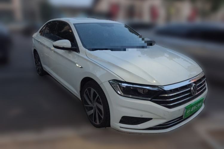 Used Volkswagen Sagitar 2021 280TSI DSG Excellence Edition Front Right 45 Deg