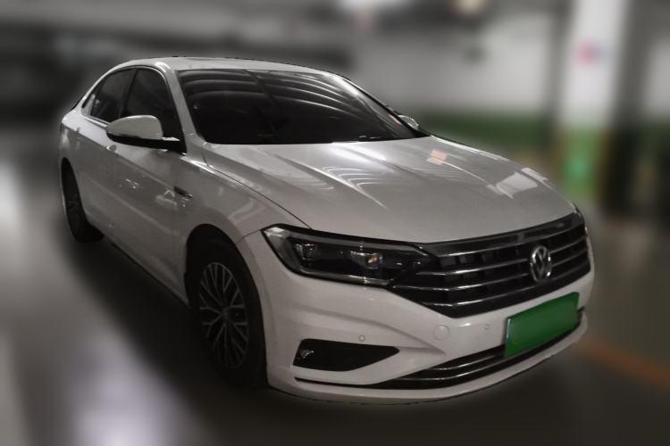 Used Volkswagen Sagitar 2021 280TSI DSG Comfort Connect Edition Front Right 45 Deg