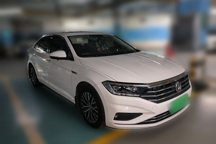 Used Volkswagen Sagitar 2021 200TSI DSG Comfort Connect Edition Front Right 45 Deg