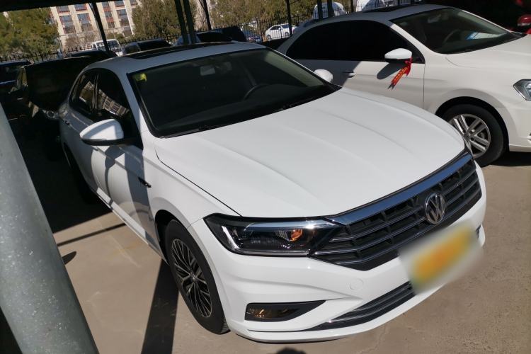 Used Volkswagen Sagitar 2021 200TSI DSG Comfort Connect Edition Front Right 45 Deg