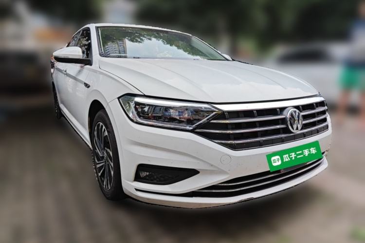 Used Volkswagen Sagitar 2021 280TSI DSG 30th Anniversary Edition Front Right 45 Deg