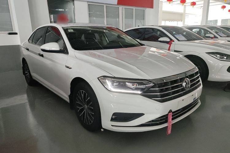 Used Volkswagen Sagitar 2021 280TSI DSG Comfort Connect Edition Front Right 45 Deg