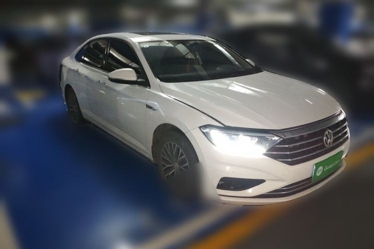 Used Volkswagen Sagitar 2021 280TSI DSG Comfort Connect Edition Front Right 45 Deg