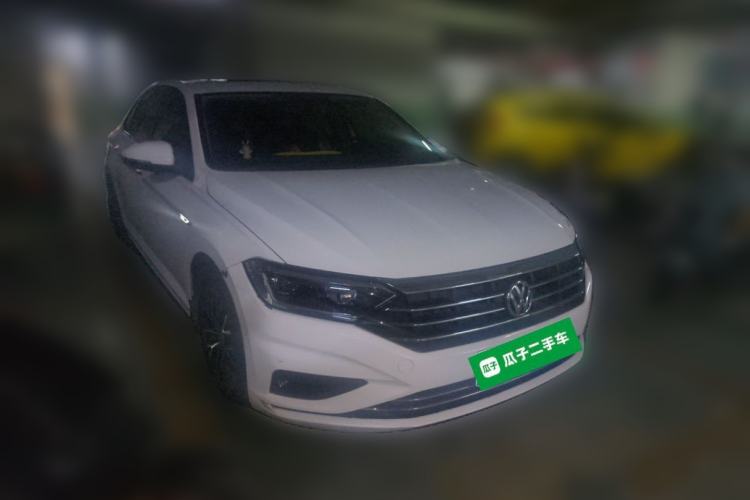 Used Volkswagen Sagitar 2021 280TSI DSG Comfort Connect Edition Front Right 45 Deg