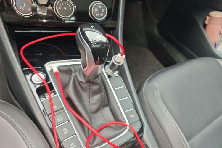 Used Volkswagen Sagitar 2021 280TSI DSG Comfort Connect Edition Gear Lever