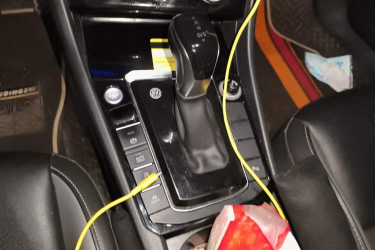 Used Volkswagen Sagitar 2021 280TSI DSG Comfort Connect Edition Gear Lever