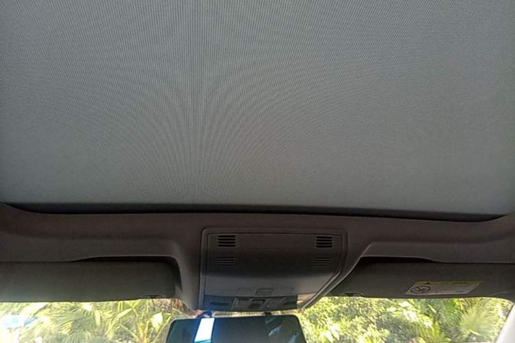 Used Volkswagen Sagitar 2021 280TSI DSG Comfort Connect Edition Headliner