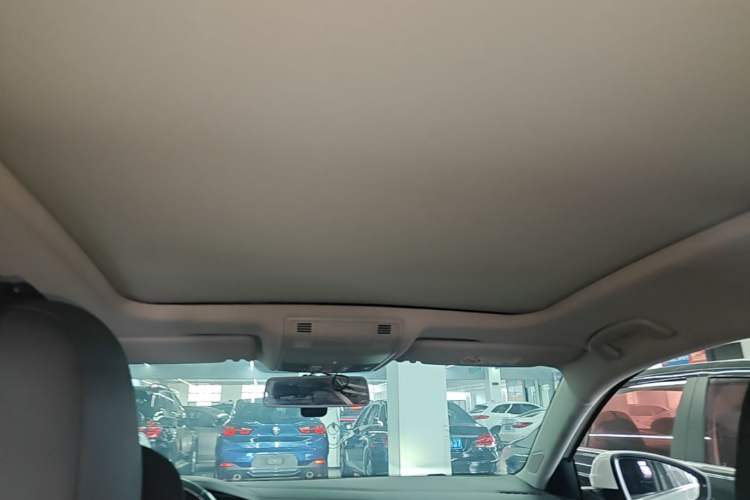 Used Volkswagen Sagitar 2021 200TSI DSG Comfort Connect Edition Headliner