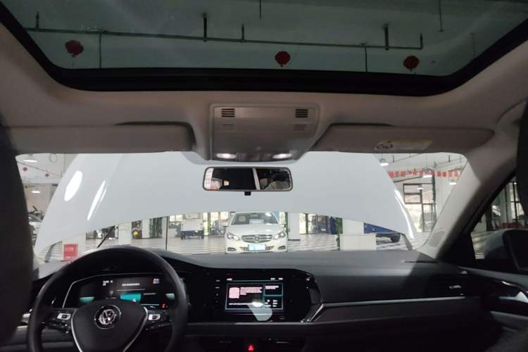 Used Volkswagen Sagitar 2021 280TSI DSG Comfort Connect Edition Headliner