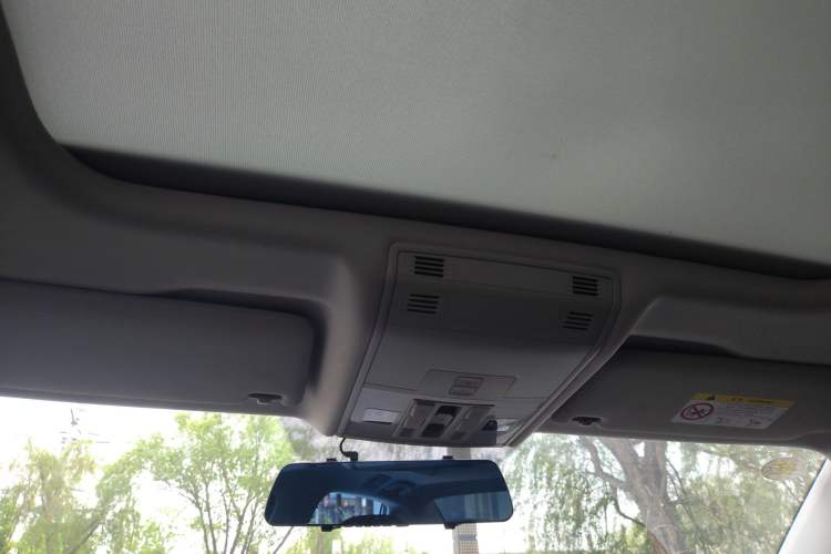 Used Volkswagen Sagitar 2021 200TSI DSG Comfort Connect Edition Headliner