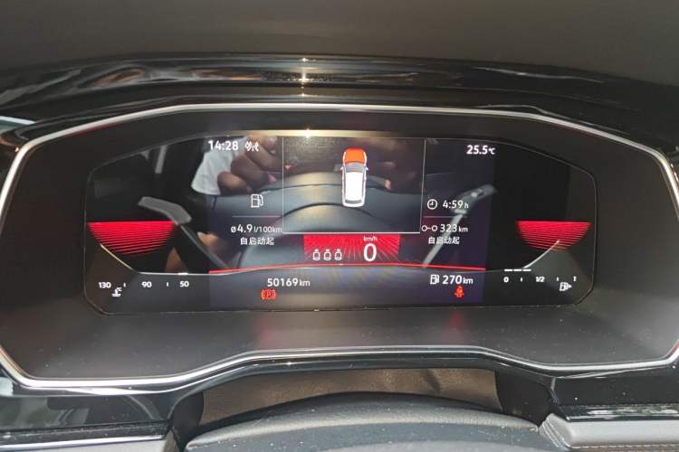 Used Volkswagen Sagitar 2021 200TSI Manual Overdrive Edition Instrument Cluster