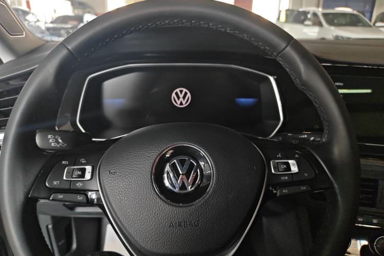 Used Volkswagen Sagitar 2021 280TSI DSG Excellence Edition Instrument Cluster