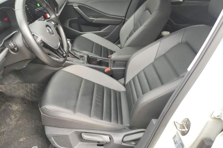 Used Volkswagen Sagitar 2021 280TSI DSG Comfort Connect Edition Interior 1