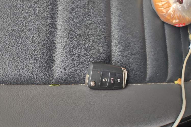 Used Volkswagen Sagitar 2021 200TSI DSG Comfort Connect Edition Interior 1