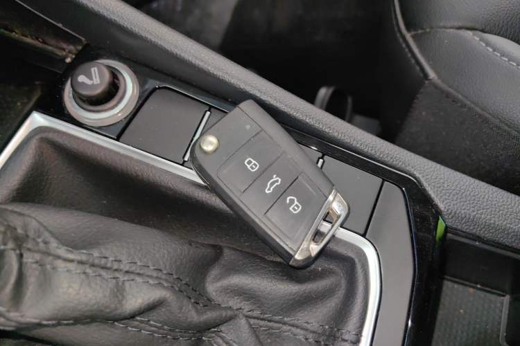 Used Volkswagen Sagitar 2021 200TSI DSG Comfort Connect Edition Interior 1