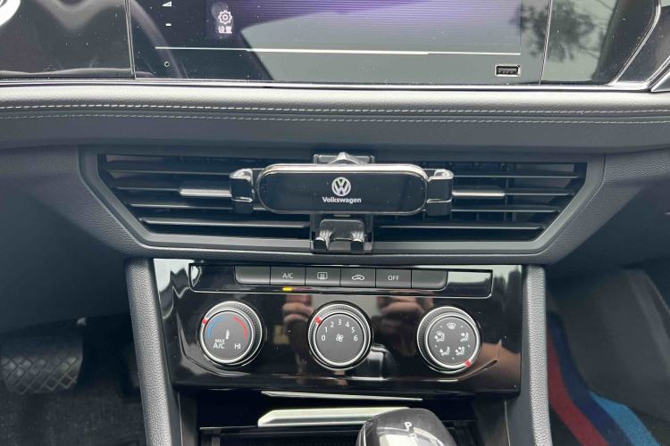 Used Volkswagen Sagitar 2021 280TSI DSG Comfort Connect Edition Interior 10