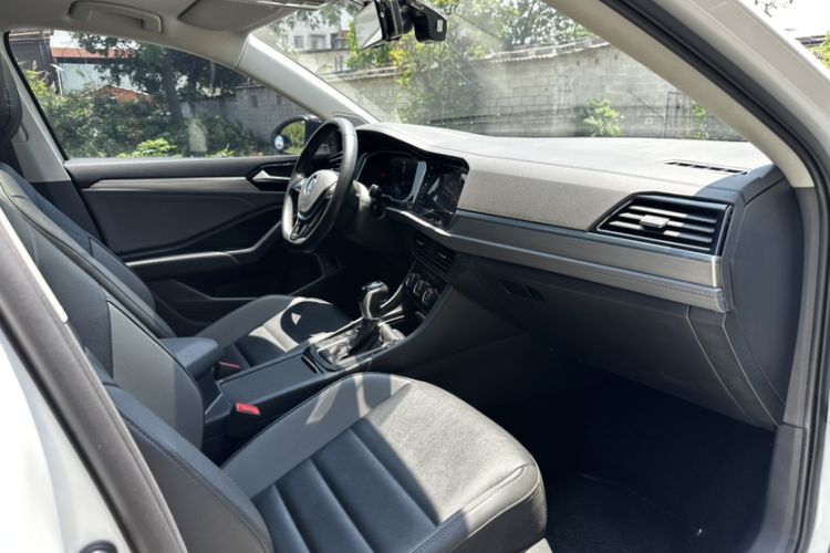 Used Volkswagen Sagitar 2021 280TSI DSG Comfort Connect Edition Interior 2