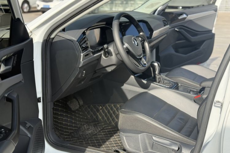 Used Volkswagen Sagitar 2021 280TSI DSG Excellence Edition Interior 2
