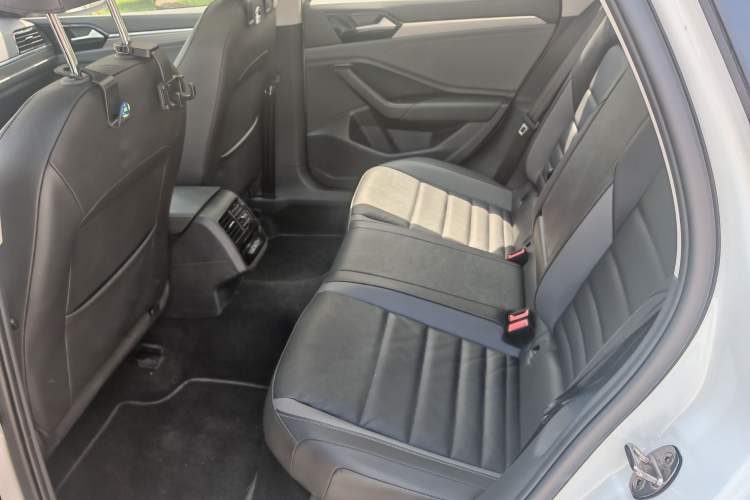 Used Volkswagen Sagitar 2021 200TSI DSG Excellence Edition Interior 2