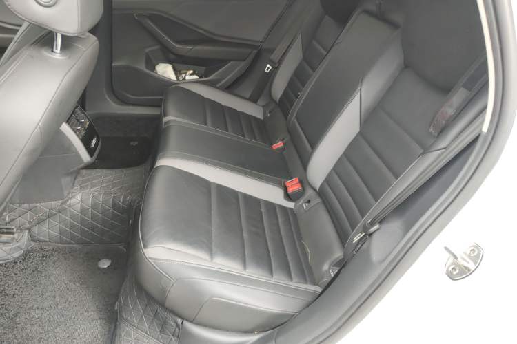 Used Volkswagen Sagitar 2021 280TSI DSG Comfort Connect Edition Interior 3