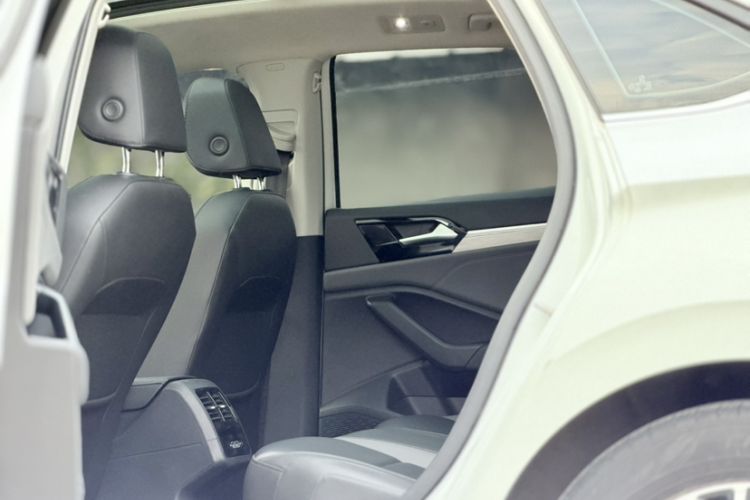 Used Volkswagen Sagitar 2021 280TSI DSG Comfort Connect Edition Interior 6