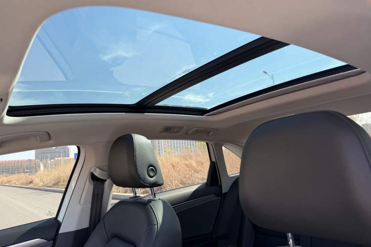 Used Volkswagen Sagitar 2021 280TSI DSG Comfort Connect Edition Interior 6